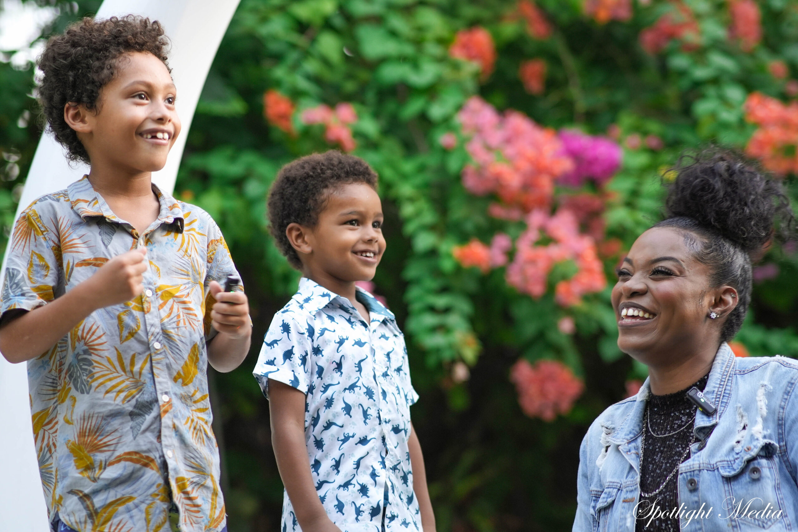 Spotlight BTS Slik-12